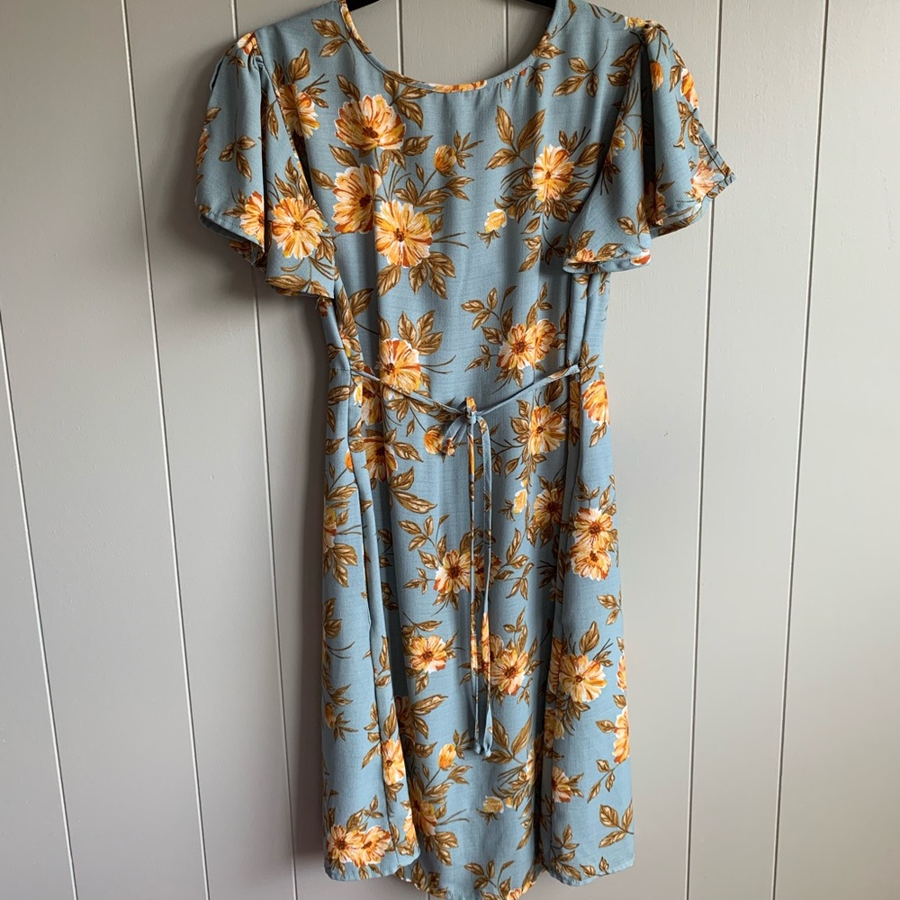 XHILARATION FLORAL V-Neck DRESS - Picture 9 of 11